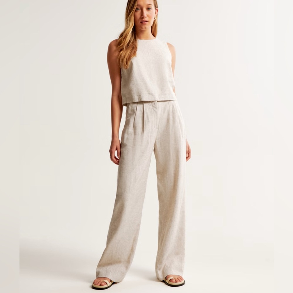 Abercrombie & Fitch Cream Wide-Leg Pants